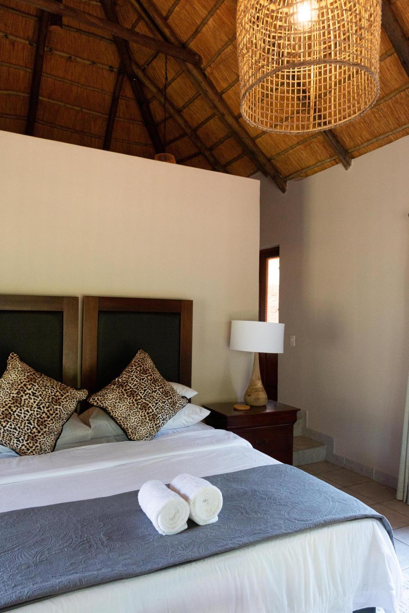 Rust de Winter Mologa River Lodge מראה חיצוני תמונה