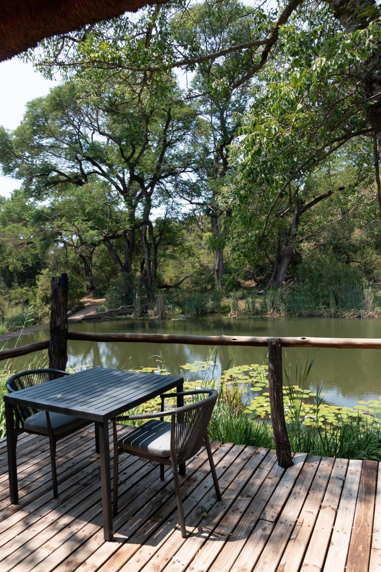 Rust de Winter Mologa River Lodge מראה חיצוני תמונה