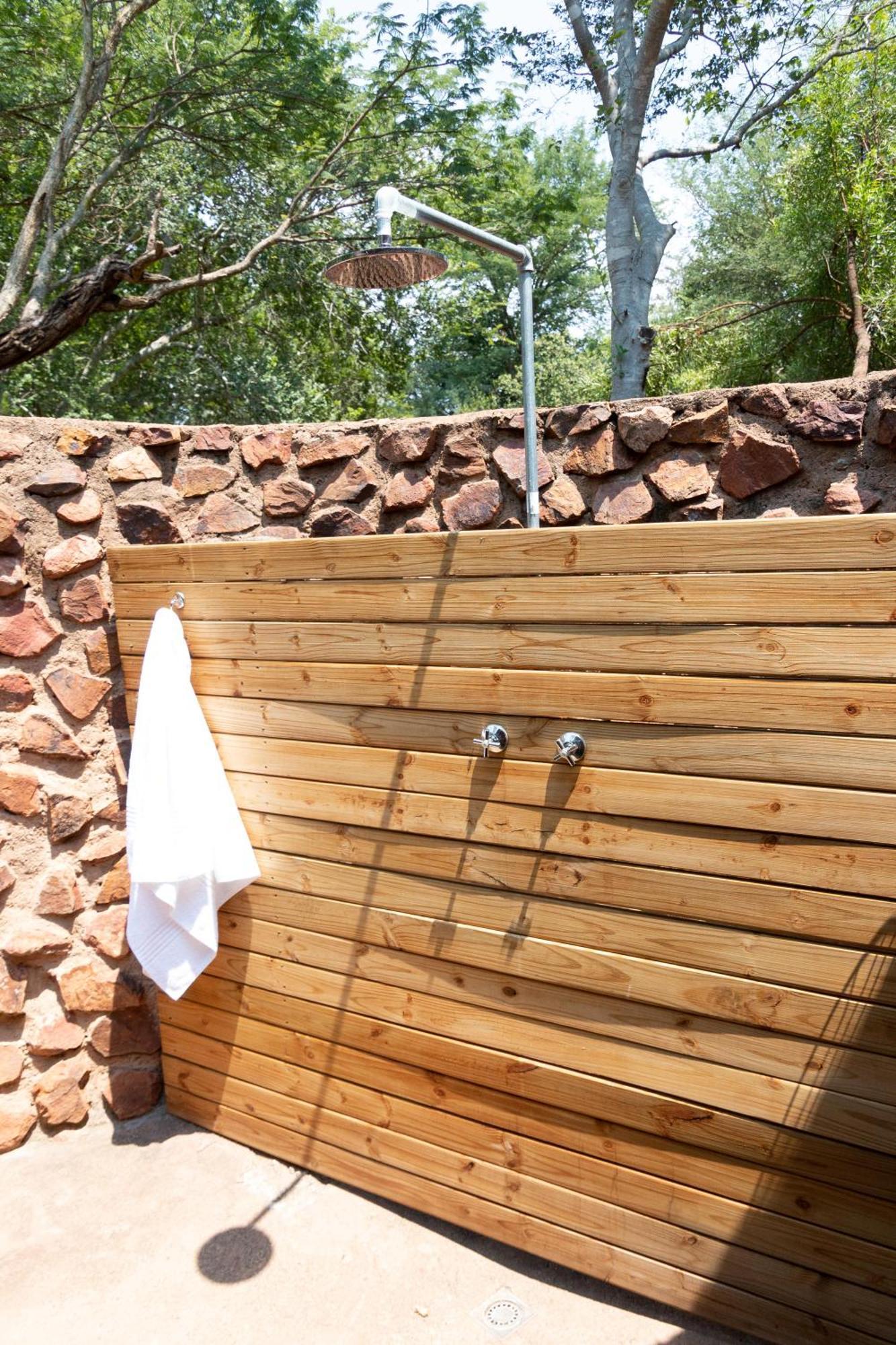 Rust de Winter Mologa River Lodge מראה חיצוני תמונה